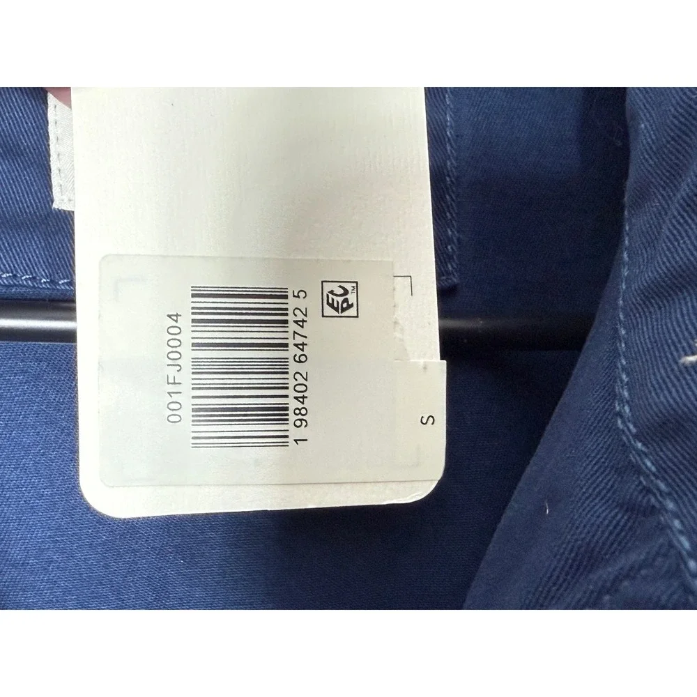 Levi's Coloma Classic Jacket in the color "Dress Blues 001FJ0004 Small NWT - Picture 3 of 6